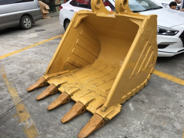 1.6方鑛(kuang)山型(xing)挖鬭(dou)