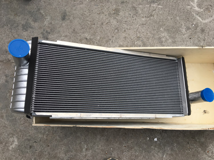 EC210全鋁(lv)水箱