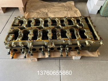 4M50原(yuan)裝缸蓋總(zong)成