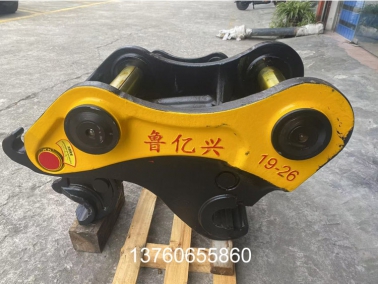 PC200鑄(zhu)造(zao)液(ye)壓(ya)式(shi)快換(huan)接(jie)頭