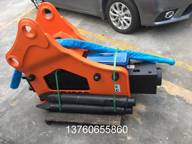 68三角破(po)碎鎚