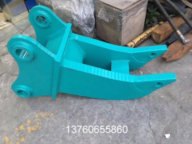 SK250挖掘機(ji)雙(shuang)齒鬆(song)土(tu)器